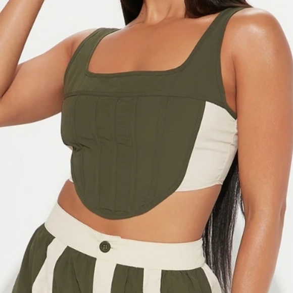 FN cargo pants w/ crop top set - Picture 4 of 5